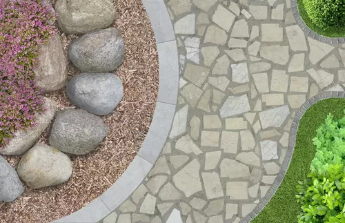 Stone vs. Mulch